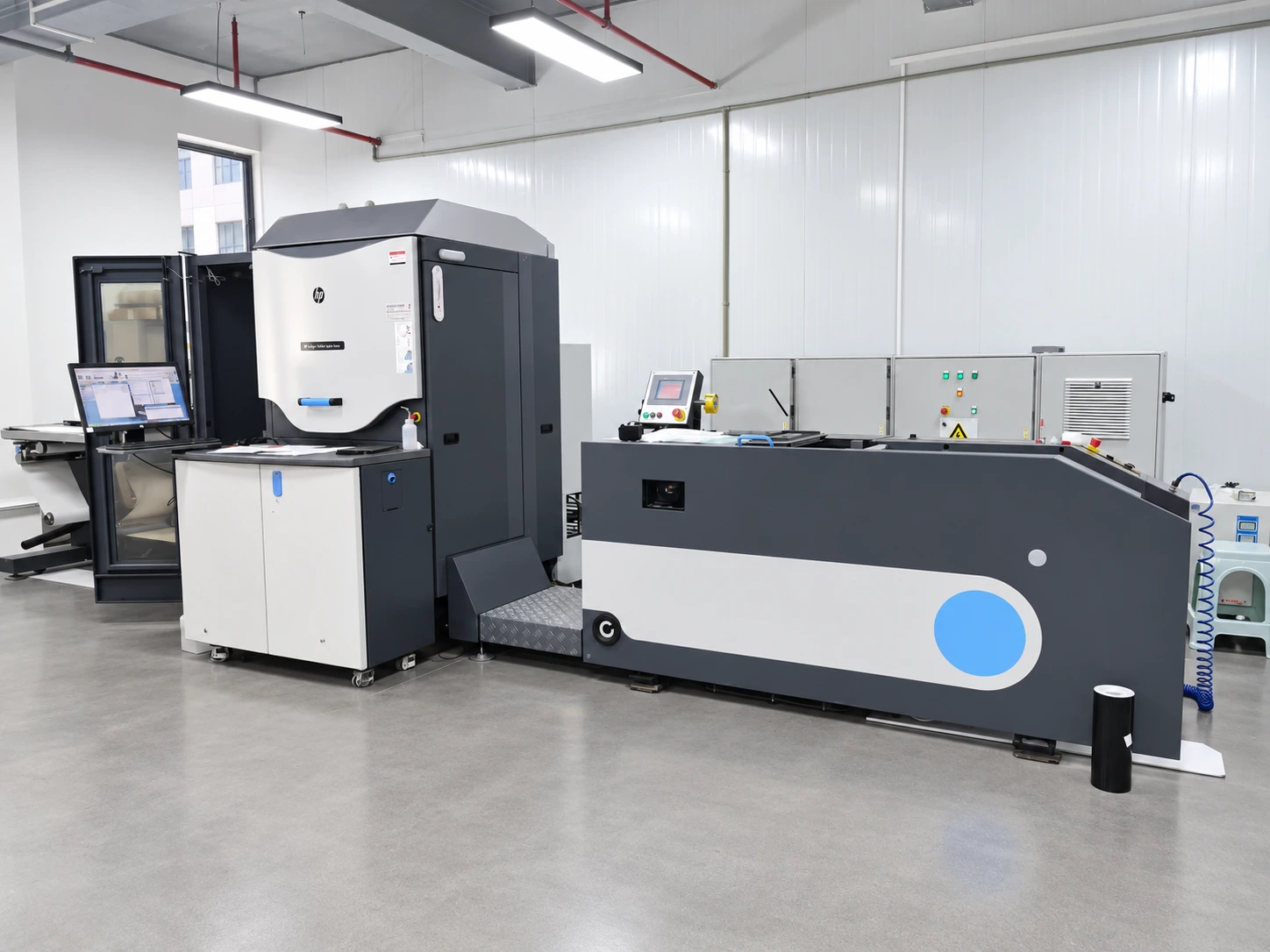 HP digital printing equipment
